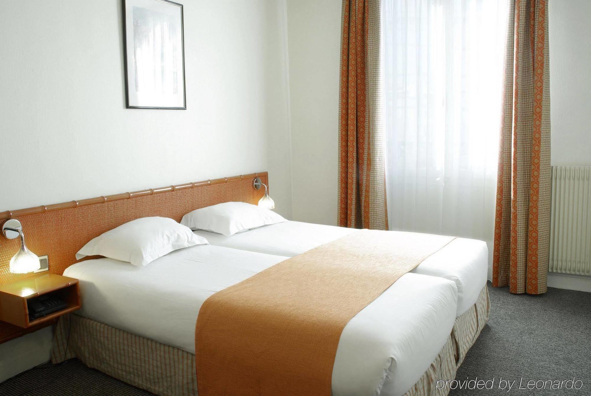 Trianon Gare De Lyon Hotel Paris Bilik gambar
